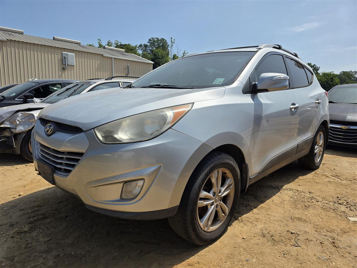 Used OEM Passenger Side Right Door Window Regulator, Front from 2013 Hyundai Tucson