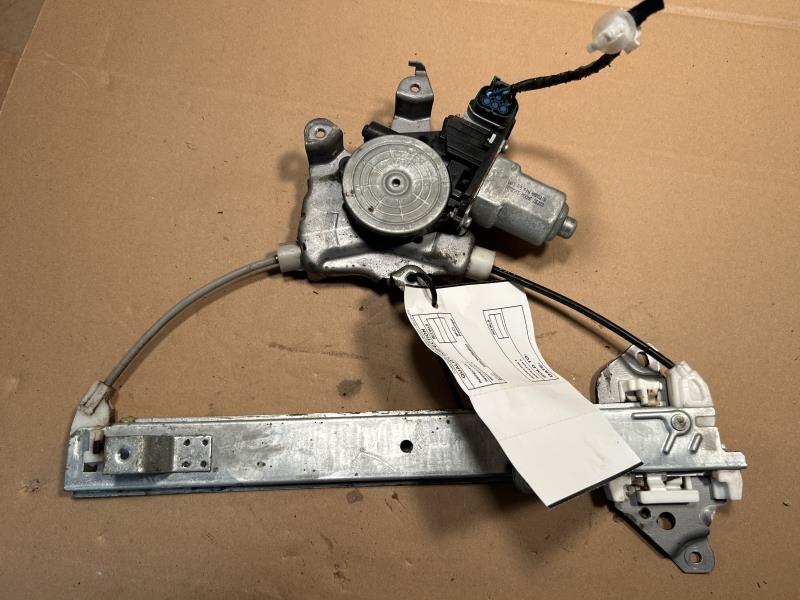 2007 thru 2014 Nissan Altima, Nissan Maxima Passenger Side Right DR Window Reg RR R