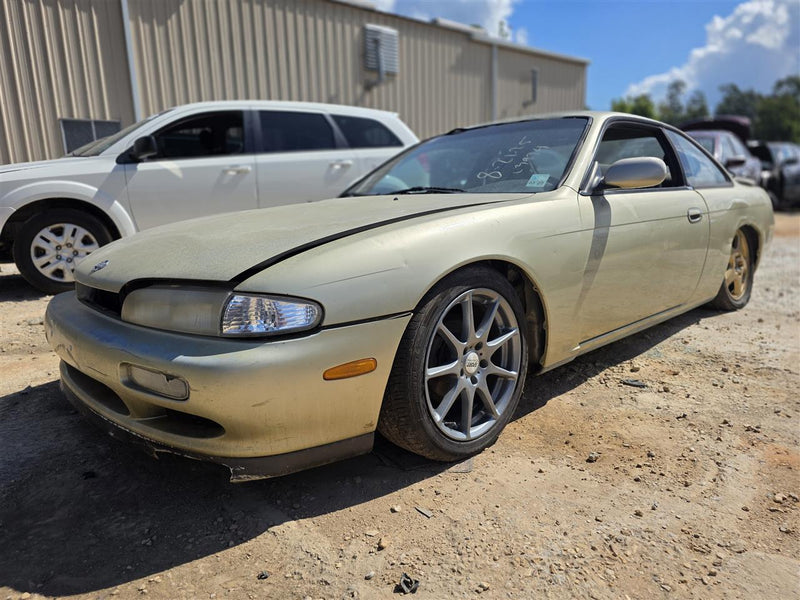 Donor vehicle 1995 Nissan 240SX (Stock #261701)