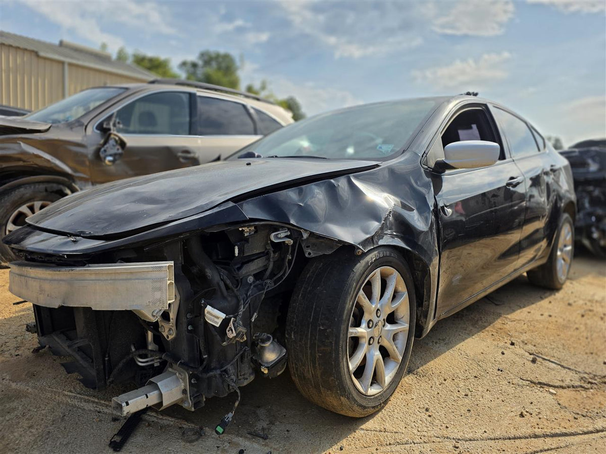 Donor vehicle 2014 Dodge Dart (Stock #261708)
