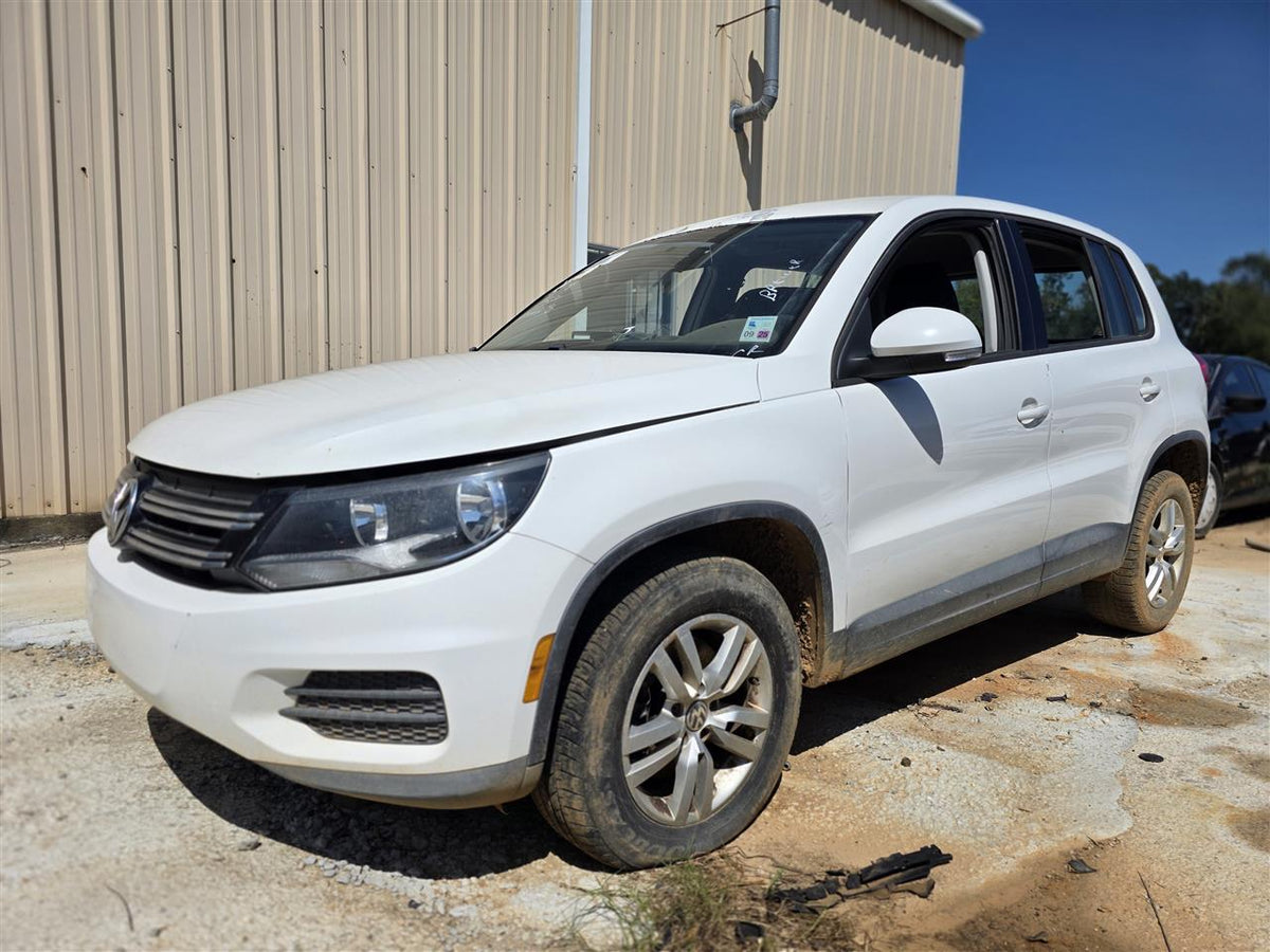 Donor vehicle 2014 Volkswagen Tiguan (Stock #261753)
