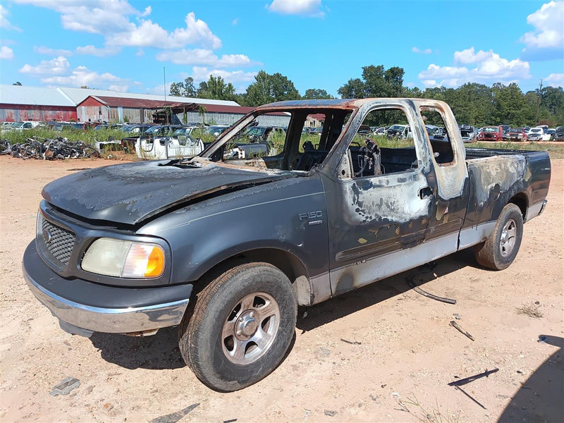 Donor vehicle 2002 Ford F150 (Stock #261777)
