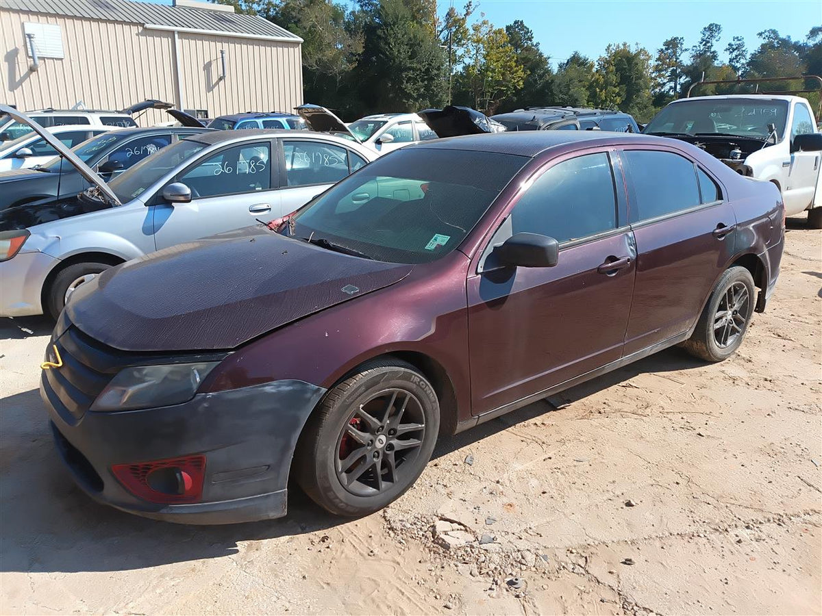 Donor vehicle 2011 Ford Fusion (Stock #261786)