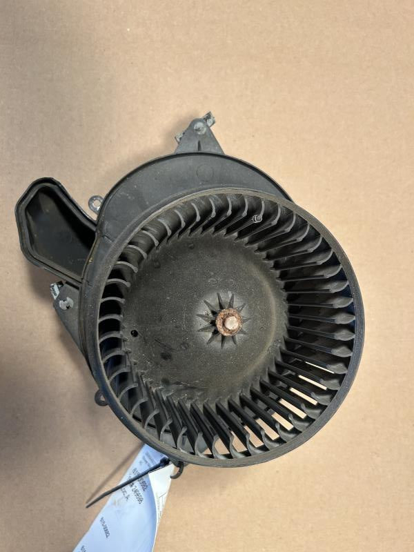 2005 2006 2007 Chrysler 300, Dodge Magnum, Dodge Charger Blower Motor