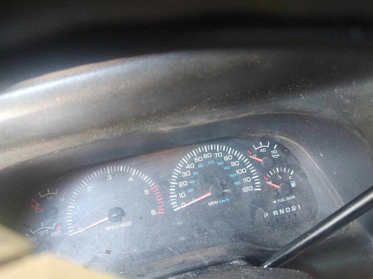 2000 2001 Dodge 1500, Dodge 2500, Dodge 3500 Speedometer Instrument Gauge Cluster tachometer MPH