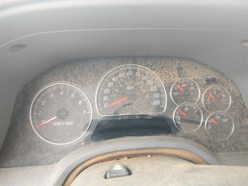 2005 GMC Envoy, GMC Envoy XL Speedometer Instrument Gauge Cluster without driver information display