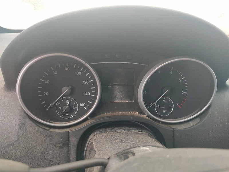2010 2011 Mercedes Benz Mercedes ML Class Speedometer Instrument Gauge Cluster 164 Type MPH without adaptive cruise