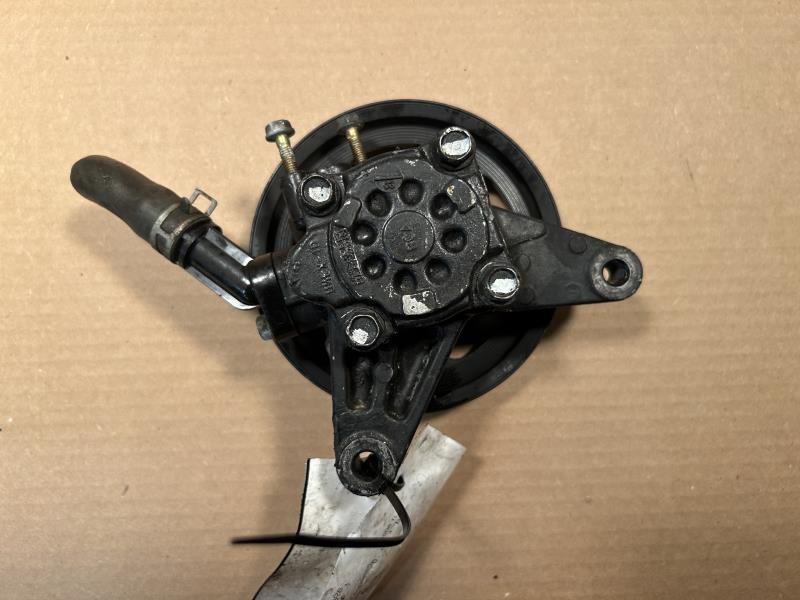 2007 thru 2017 Jeep Compass, Jeep Patriot, Dodge Caliber Power Steering Pump 2.0L classic style vertical rear door handle