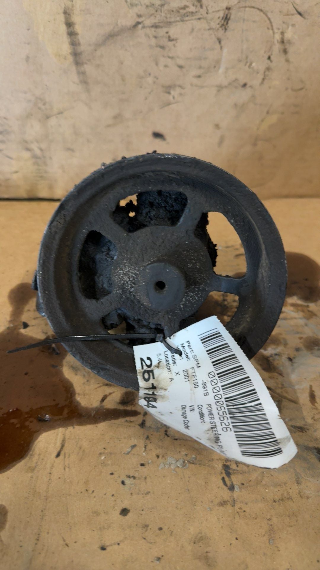 1997 thru 2002 Ford F150, Ford Crown Victoria, Ford F250 Power Steering Pump 5.4L