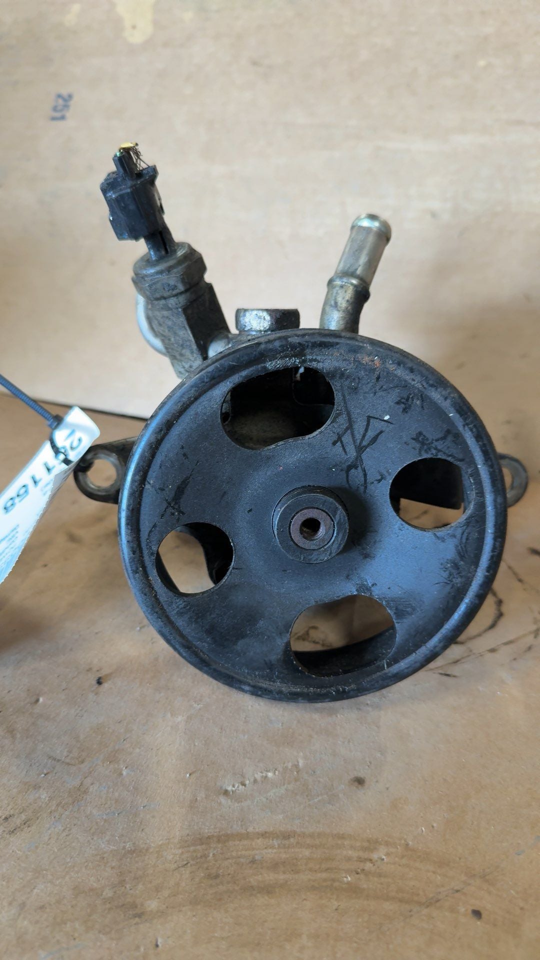 2007 thru 2013 Nissan Altima Power Steering Pump 2.5L 4 cylinder