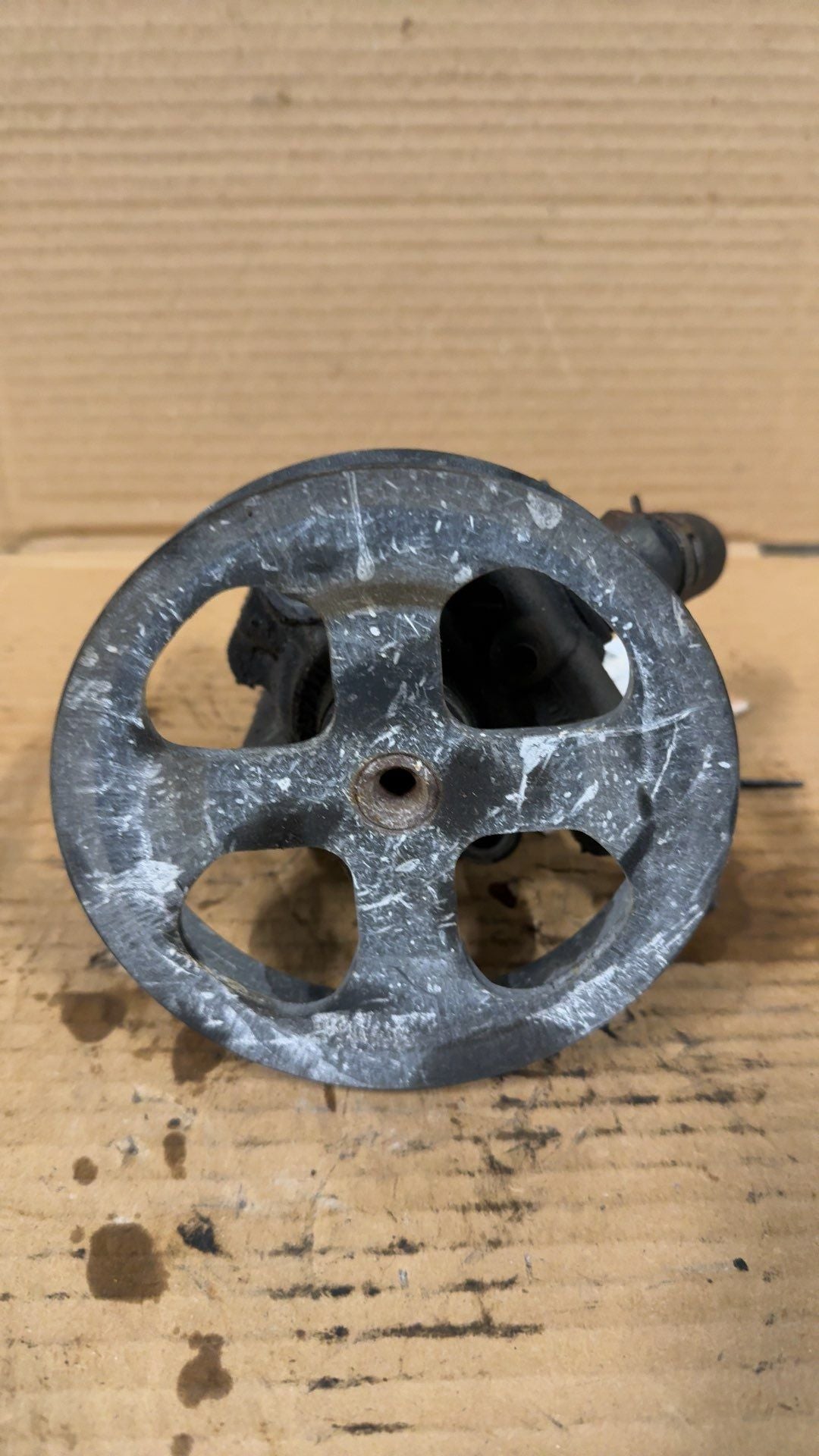 2001 thru 2007 Toyota Sequoia, Toyota Tundra Power Steering Pump