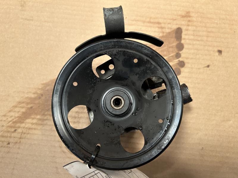 1970 thru 1980 Volvo Power Steering Pump