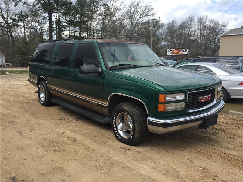 Donor vehicle 1999 Chevrolet Suburban 1500 (Stock #186168)