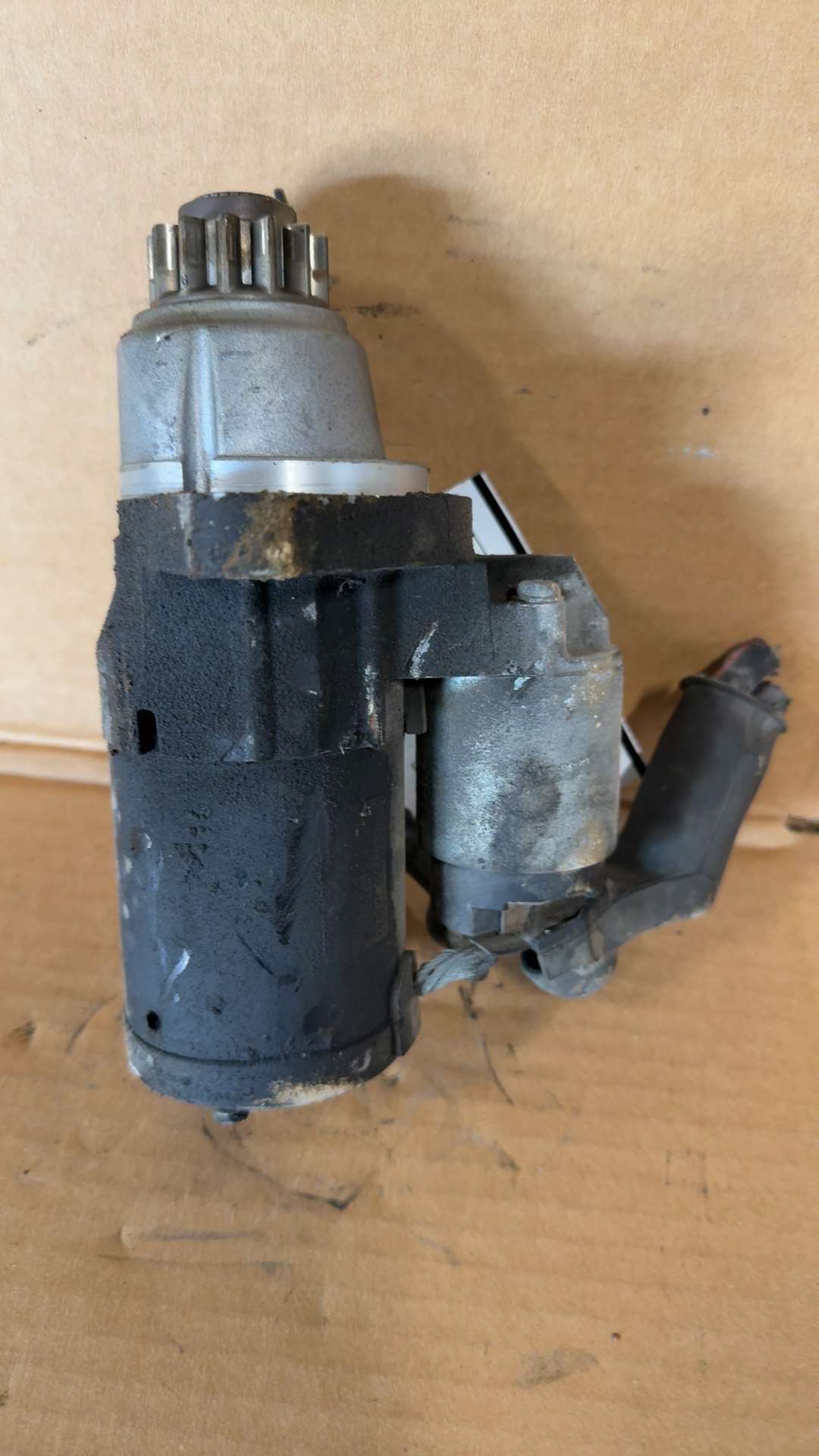 2007 thru 2013 Nissan Altima Engine Starter Motor 2.5L AT 4 cylinder
