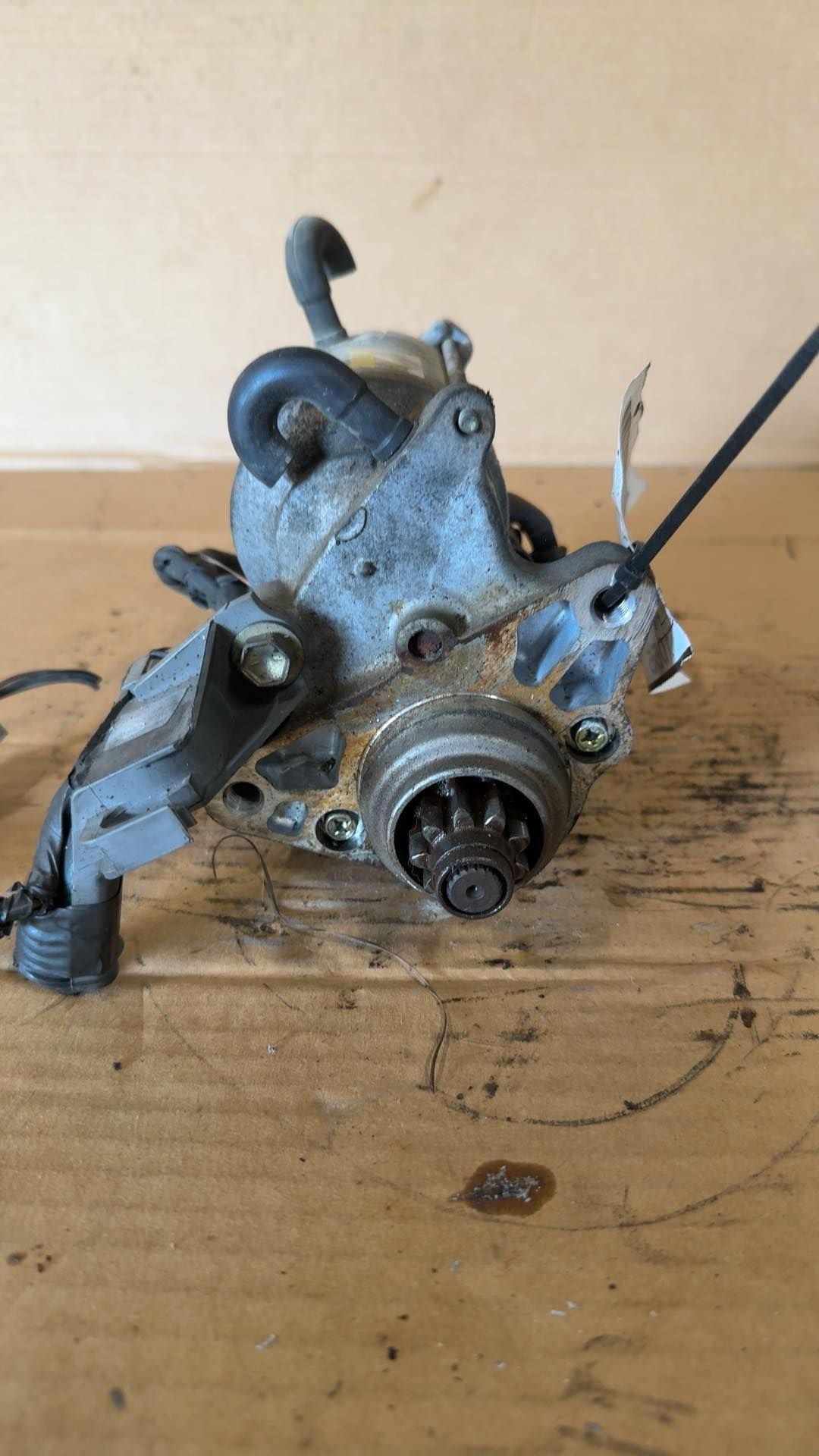 1998 thru 2009 Lexus LX470, Toyota Land Cruiser, Toyota Tundra, Toyota Sequoia and 2 more Engine Starter Motor 4.7L