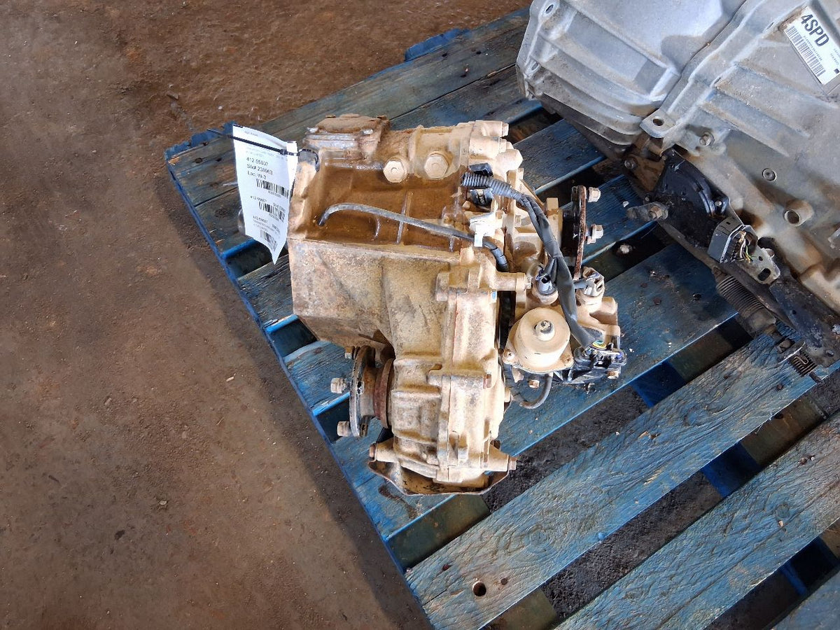 Used OEM Transfer Case Assembly from 2000 Toyota Tundra