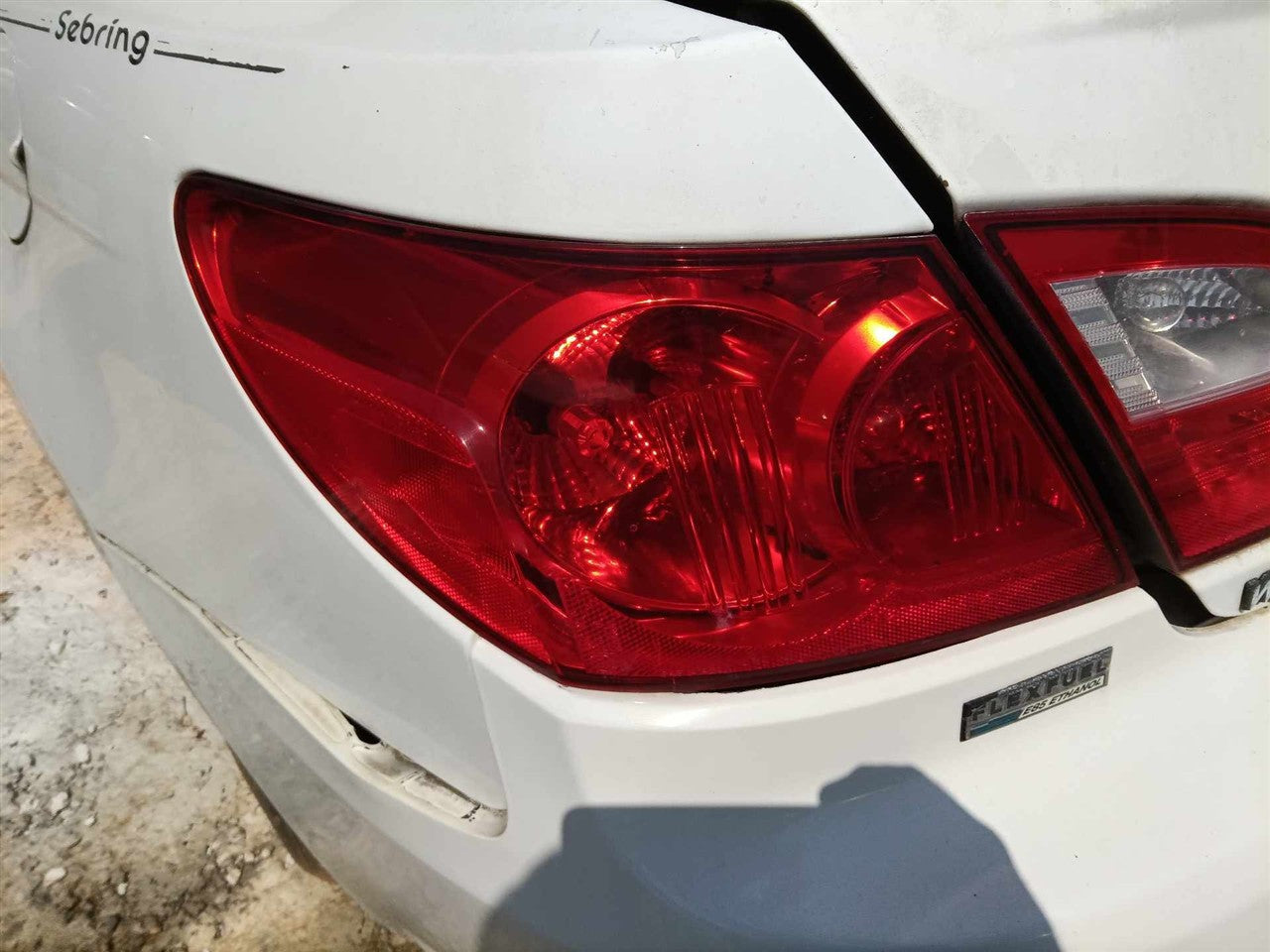 2009 2010 Chrysler Sebring Driver Side Left Tail Light Lamp Assembly Sdn quarter panel mounted L