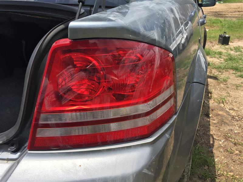 2008 2009 2010 Dodge Avenger Passenger Side Right Tail Light Lamp Assembly R