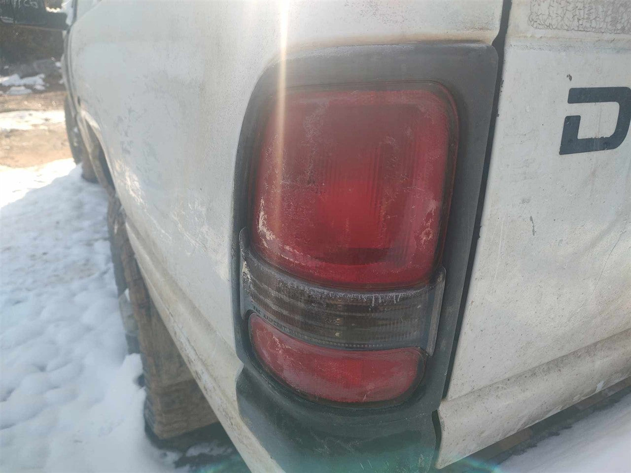 1994 thru 2002 Dodge 2500, Dodge 3500, Dodge 1500 Driver Side Left Tail Light Lamp Assembly L