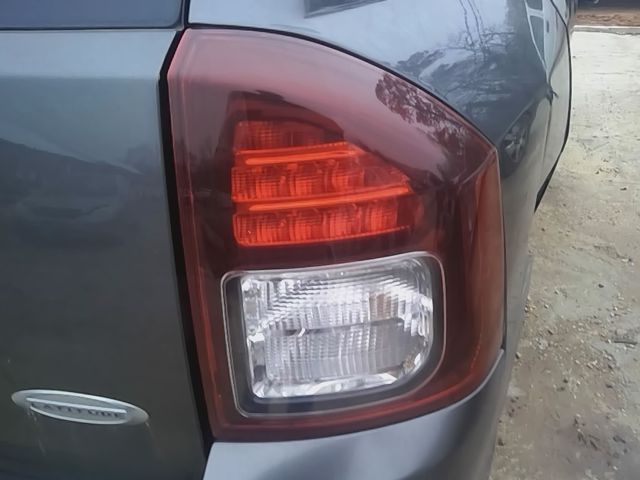 2014 2015 2016 2017 Jeep Compass Passenger Side Right Tail Light Lamp Assembly R