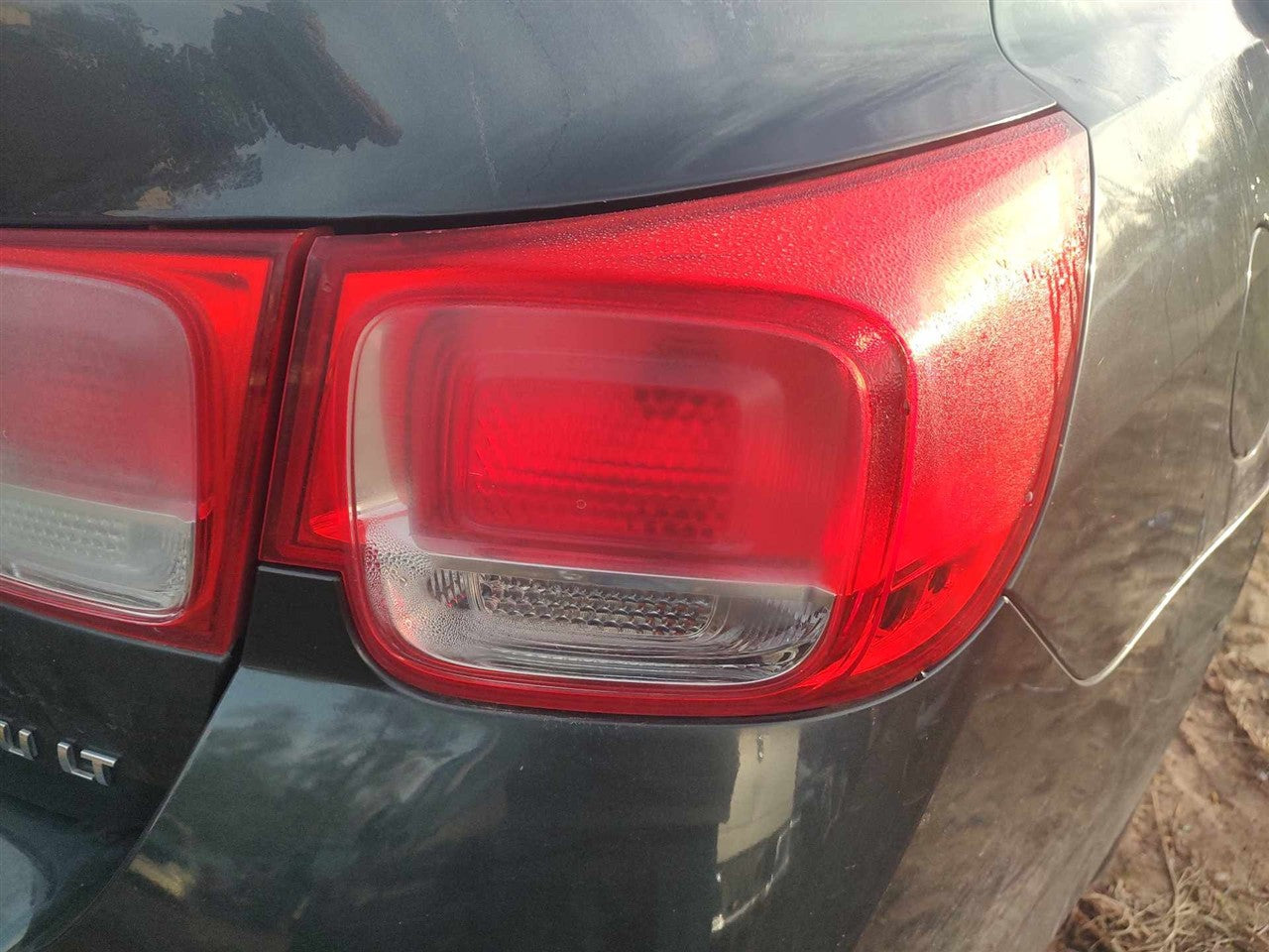 2013 2014 2015 2016 Chevrolet Malibu Passenger Side Right Tail Light Lamp Assembly quarter panel mounted R