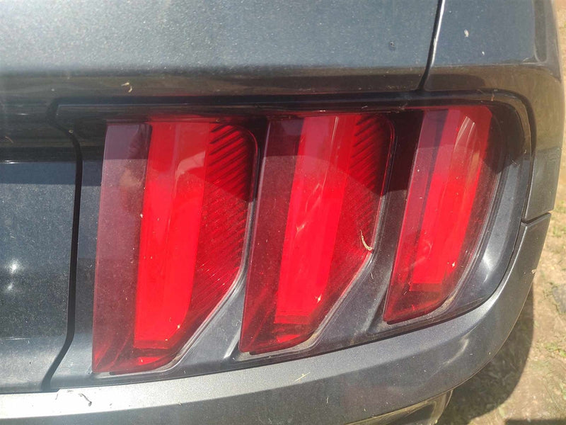 2015 thru 2020 Ford Mustang Passenger Side Right Tail Light Lamp Assembly R