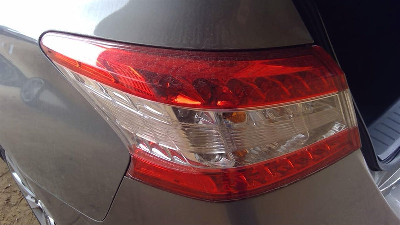 2013 2014 2015 Nissan Sentra Driver Side Left Tail Light Lamp Assembly quarter panel mounted L