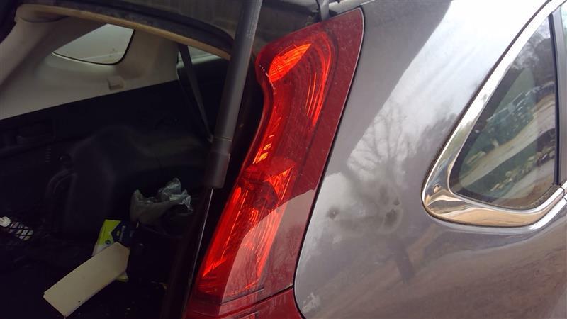 2015 2016 Honda CR V Passenger Side Right Tail Light Lamp Assembly upper R