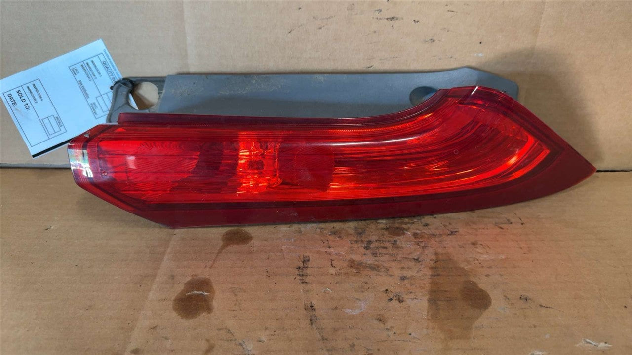 2012 2013 2014 Honda CR V Passenger Side Right Tail Light Lamp Assembly upper R