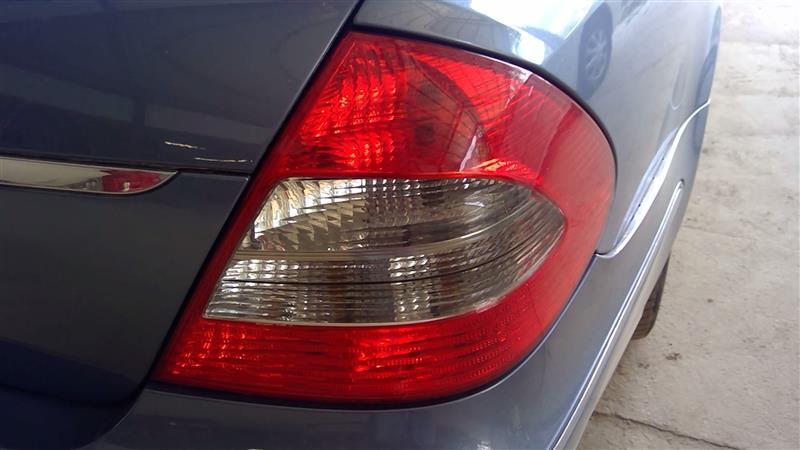 2007 2008 2009 Mercedes Benz Mercedes E Class Passenger Side Right Tail Light Lamp Assembly 211 Type Sdn R with Avantgarde