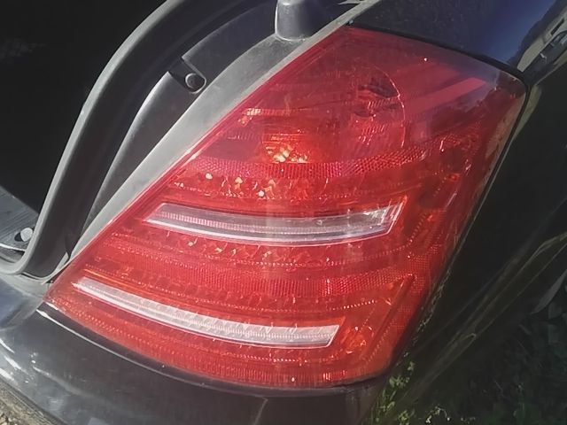 2010 2011 2012 2013 Maybach Mercedes S Class Driver Side Left Tail Light Lamp Assembly 221 Type L