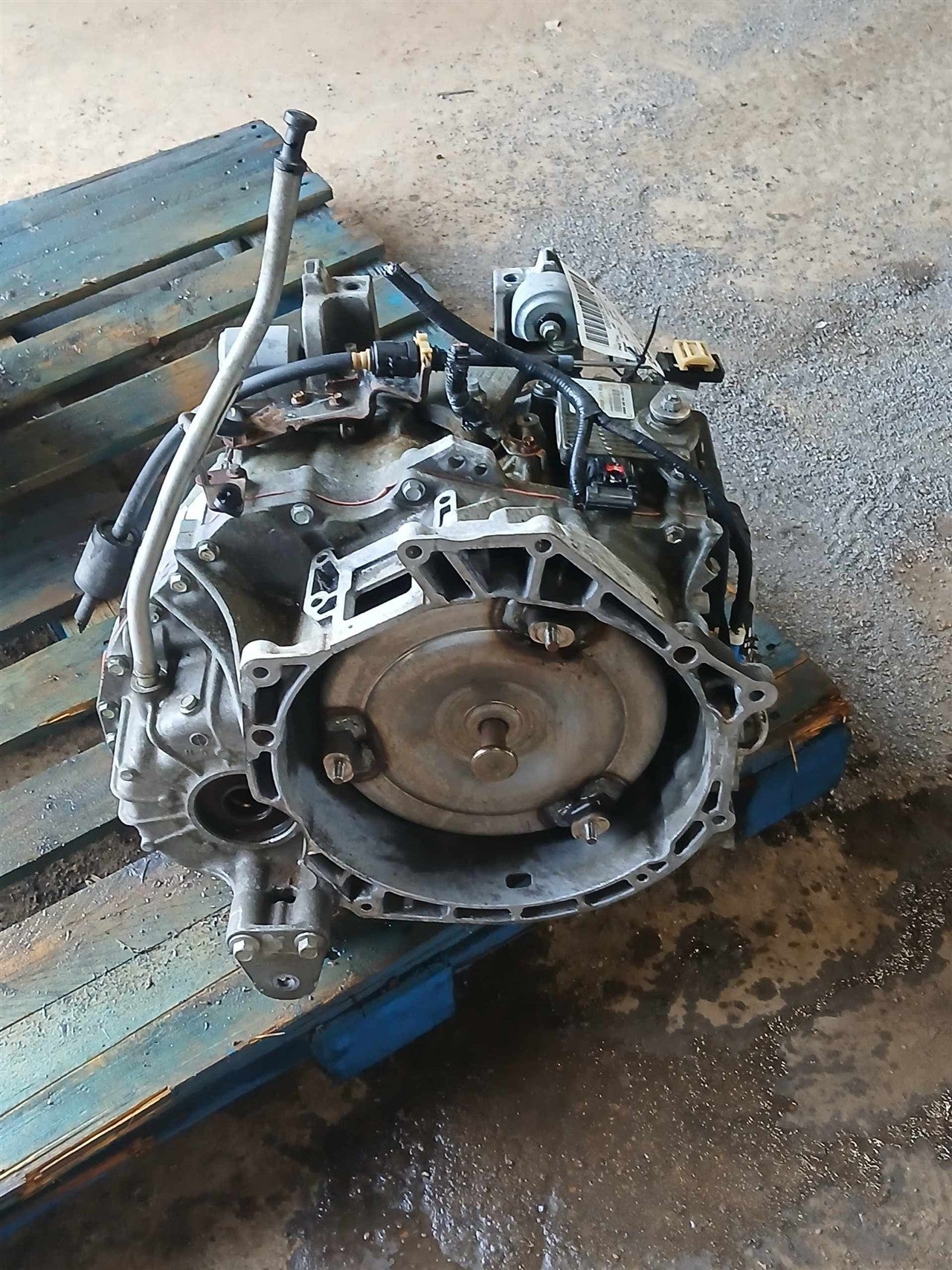 2008 2009 Ford Fusion, Mercury Milan Transmission Transaxle Assembly 3.0L AT 6 speed FWD