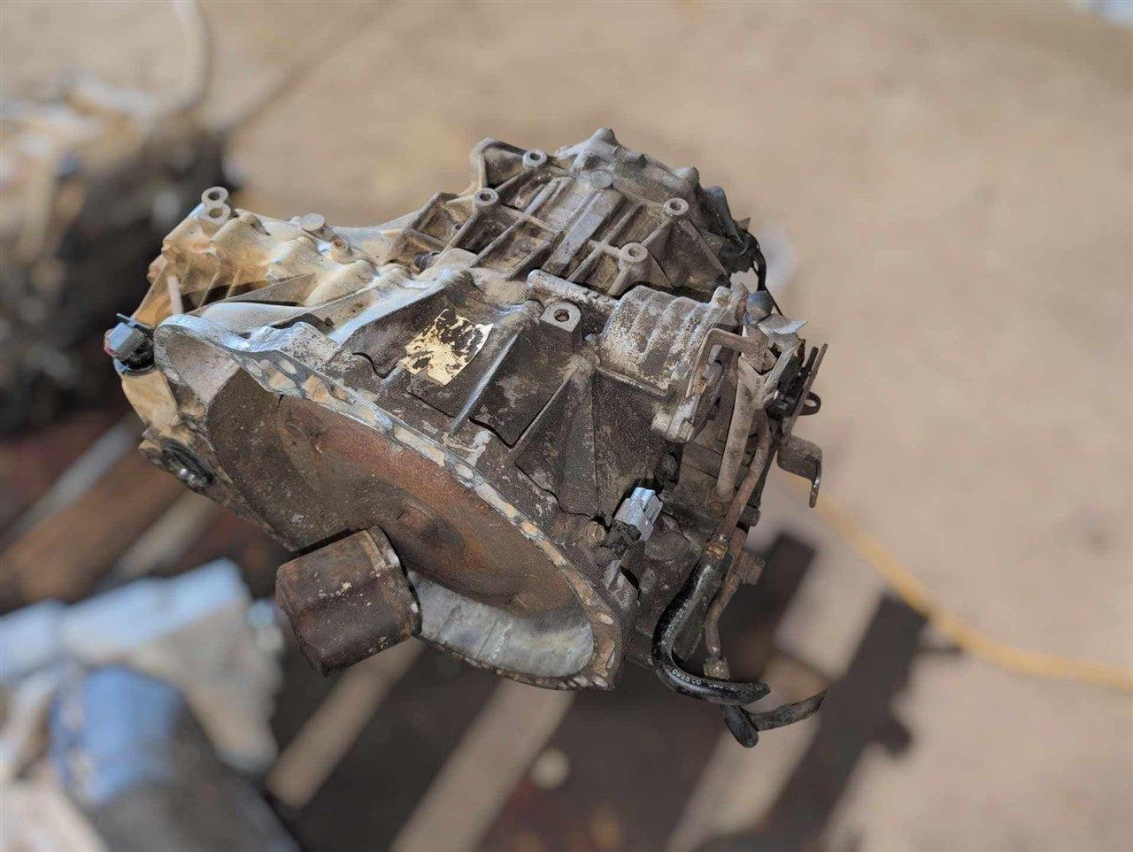 2000 2001 Nissan Altima Transmission Transaxle Assembly AT