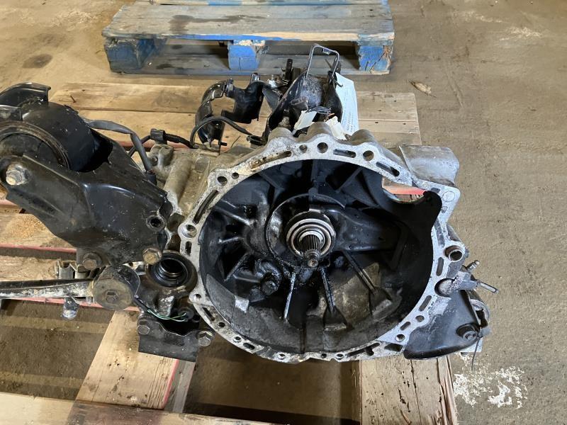 1995 1996 1997 Mazda 626, Mazda MX6 Transmission Transaxle Assembly MT 6 cylinder