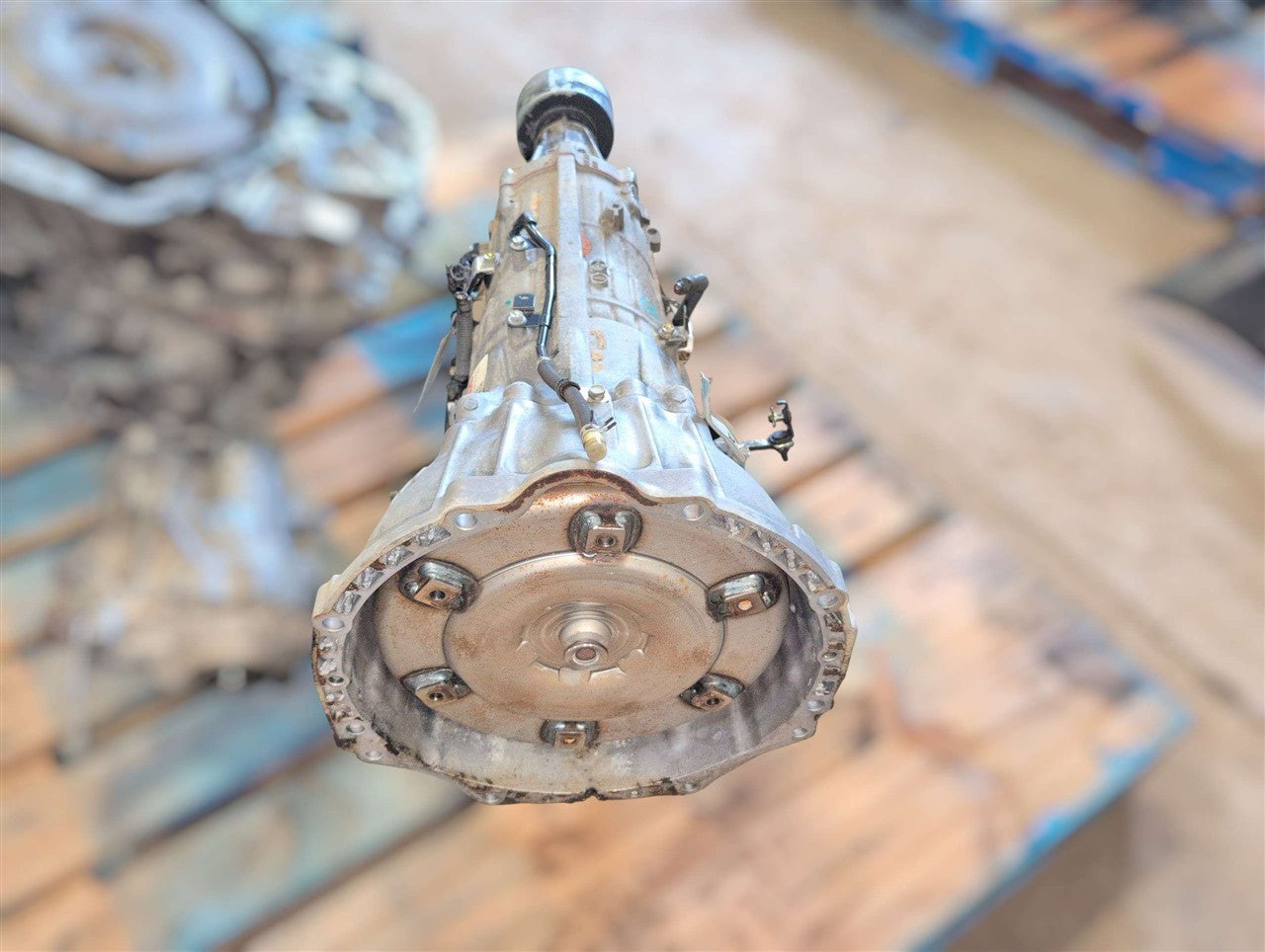 2005 2006 Toyota Tundra Transmission Transaxle Assembly AT 4x2 8 cylinder 2UZFE engine