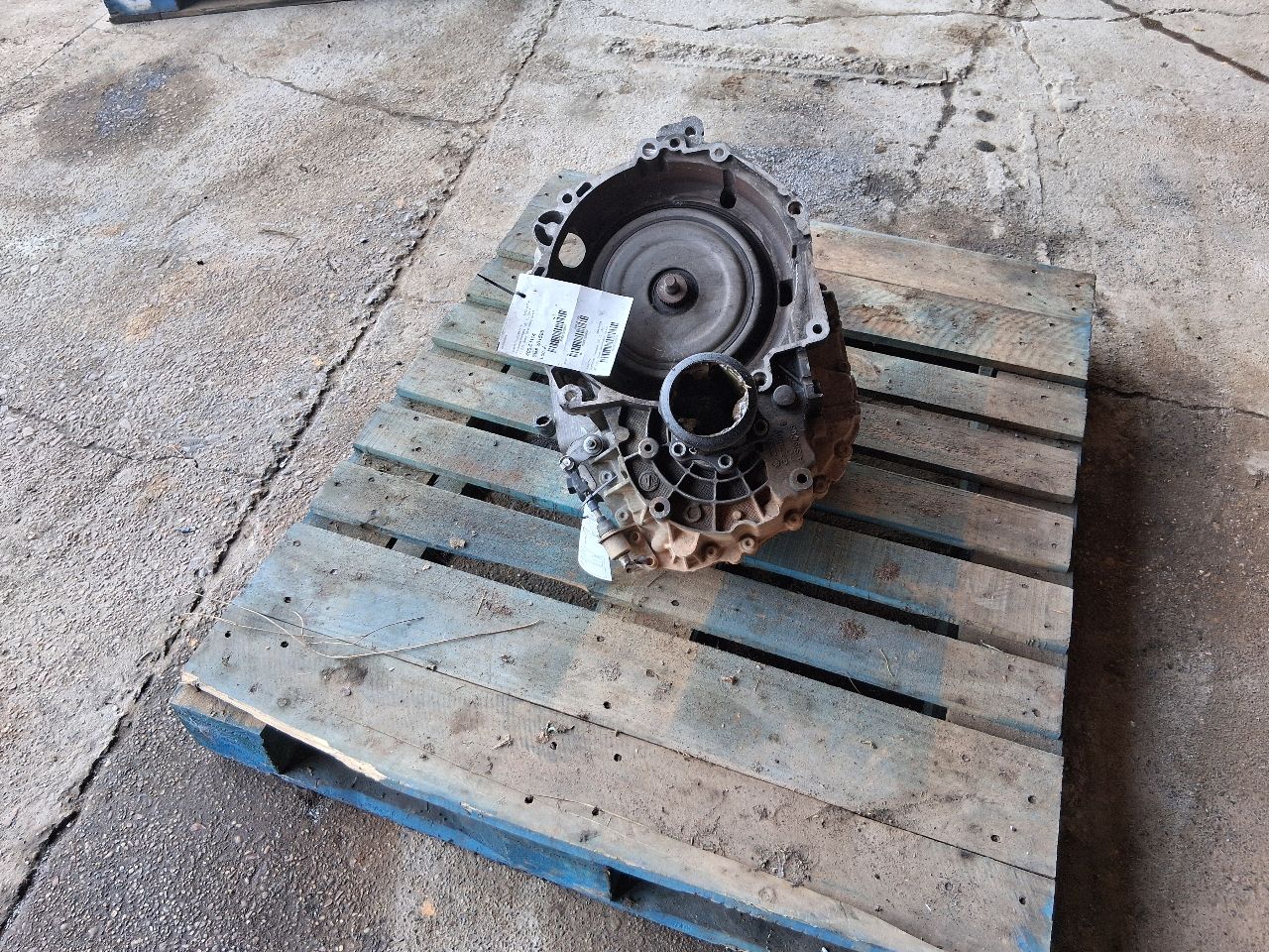 2008 thru 2016 Volkswagen Jetta Transmission Transaxle Assembly 2.0L AT diesel