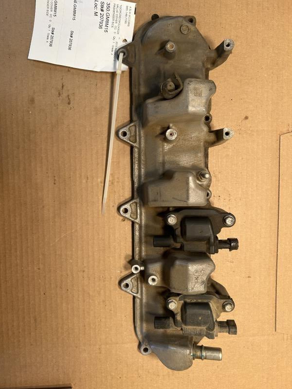 2015 Chevrolet Silverado 1500 Valve Cover