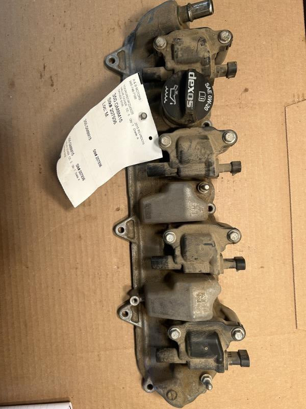 2015 Chevrolet Silverado 1500 Valve Cover