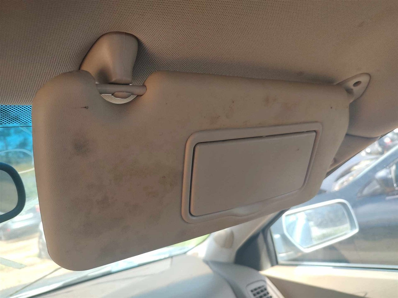 2003 thru 2007 Cadillac CTS Passenger Side Right Sun Visor R