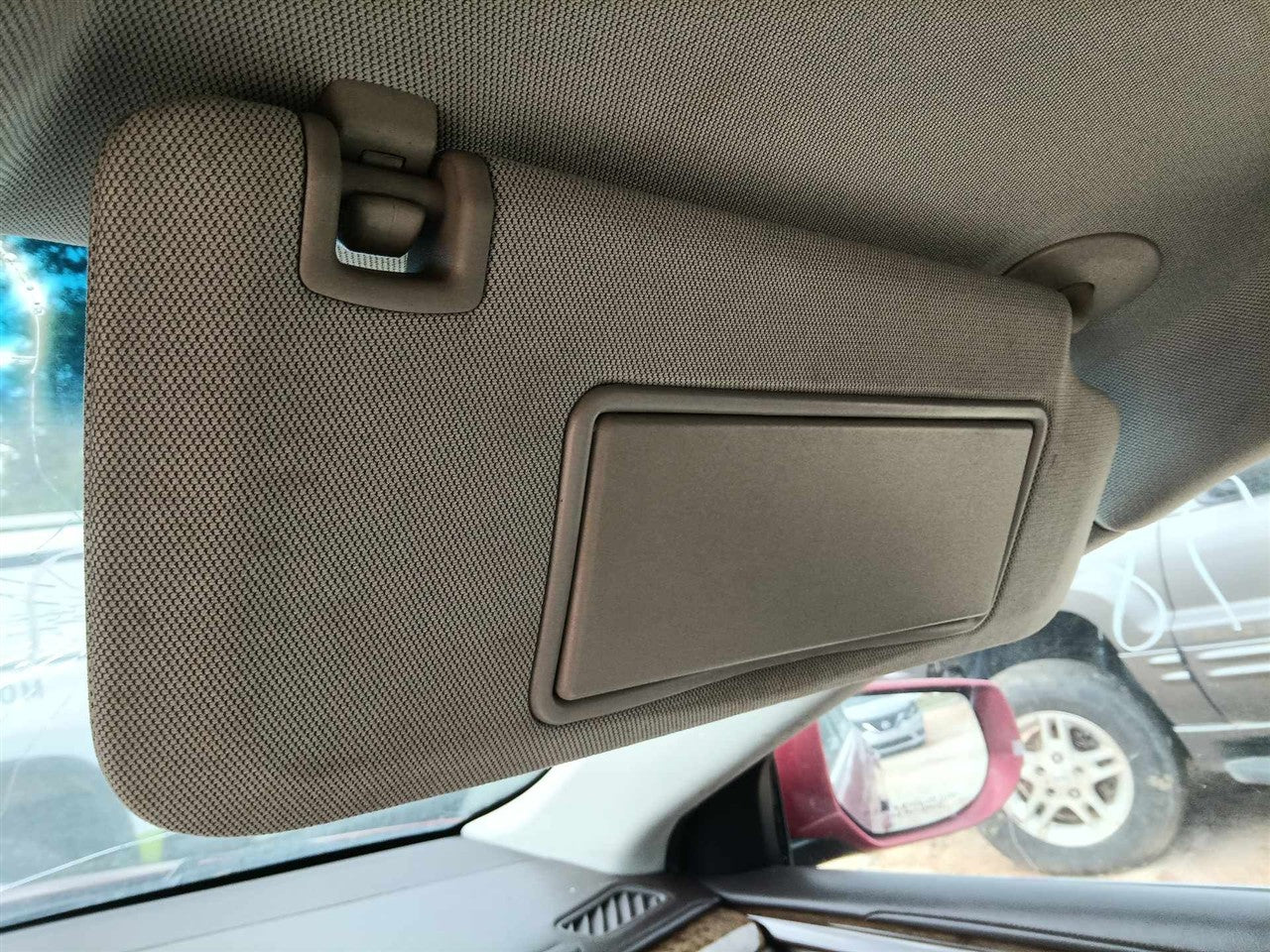 2013 thru 2019 Cadillac XTS Passenger Side Right Sun Visor R