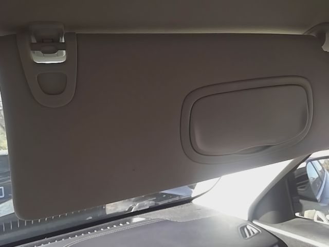 2014 thru 2018 Jeep Cherokee Passenger Side Right Sun Visor illuminated R