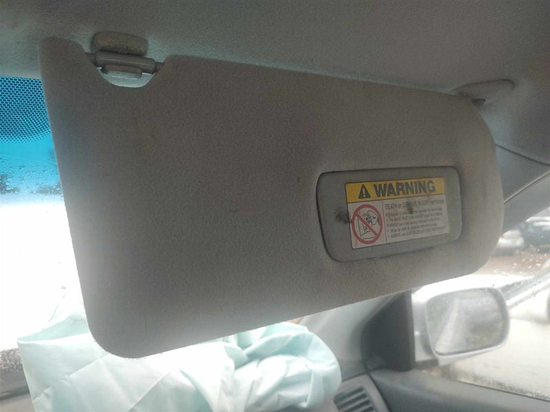 2003 2004 Honda Pilot Passenger Side Right Sun Visor illuminated R