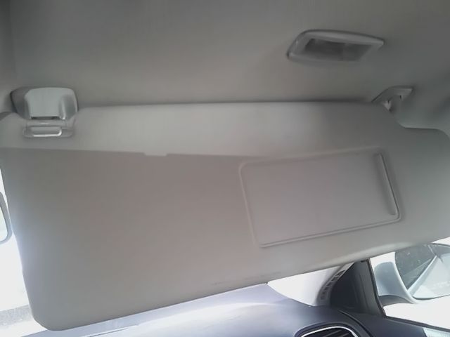 2011 2012 2013 2014 Volkswagen Jetta Passenger Side Right Sun Visor SW illuminated R