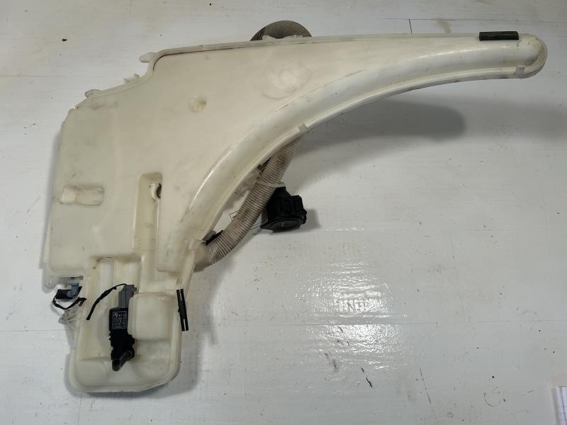 2006 thru 2013 BMW 323I, BMW 128I, BMW 135I, BMW 328I and 3 more Wash Reservoir Assembly without headlamp washers
