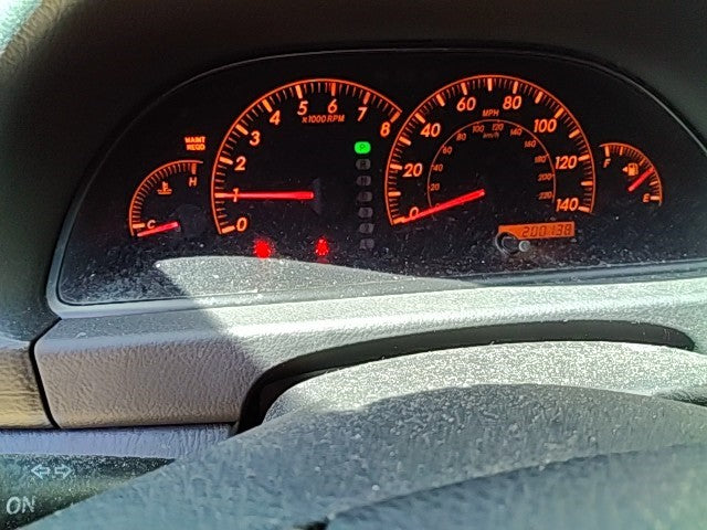 2005 2006 Toyota Camry Speedometer Instrument Gauge Cluster MPH 4 cylinder SE amber numbers AT
