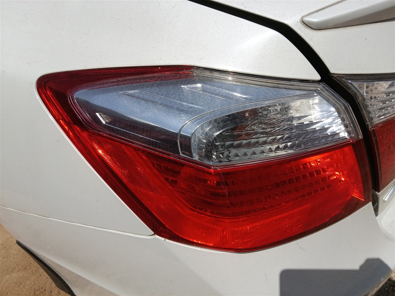 2013 2014 2015 Honda Accord Driver Side Left Tail Light Lamp Assembly Sdn quarter mounted L