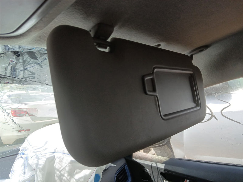 2018 thru 2023 KIA RIO, Hyundai Accent Passenger Side Right Sun Visor without sunroof R