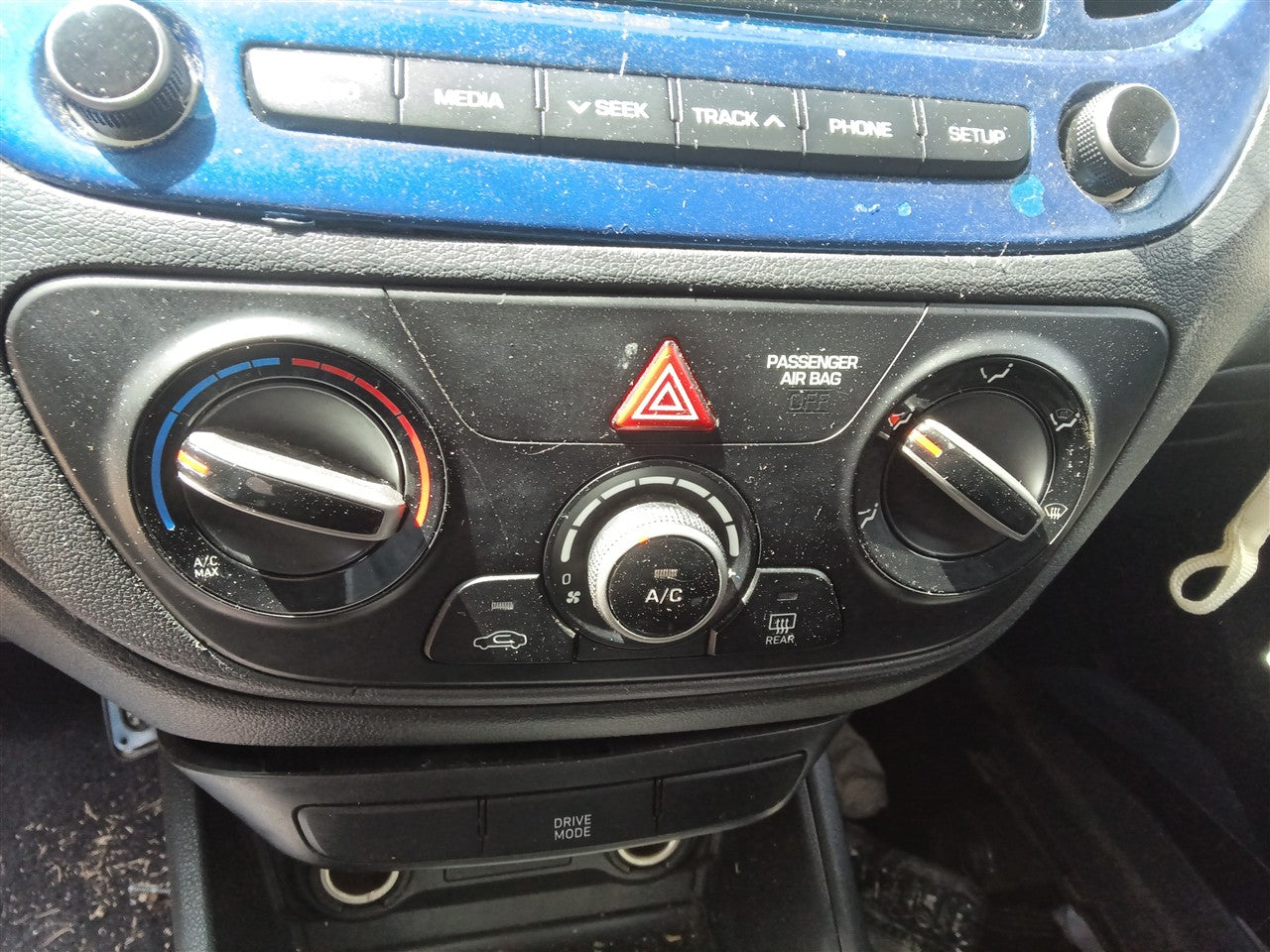 2018 thru 2022 Hyundai Accent AC Heater Temperature Climate Control Unit manual