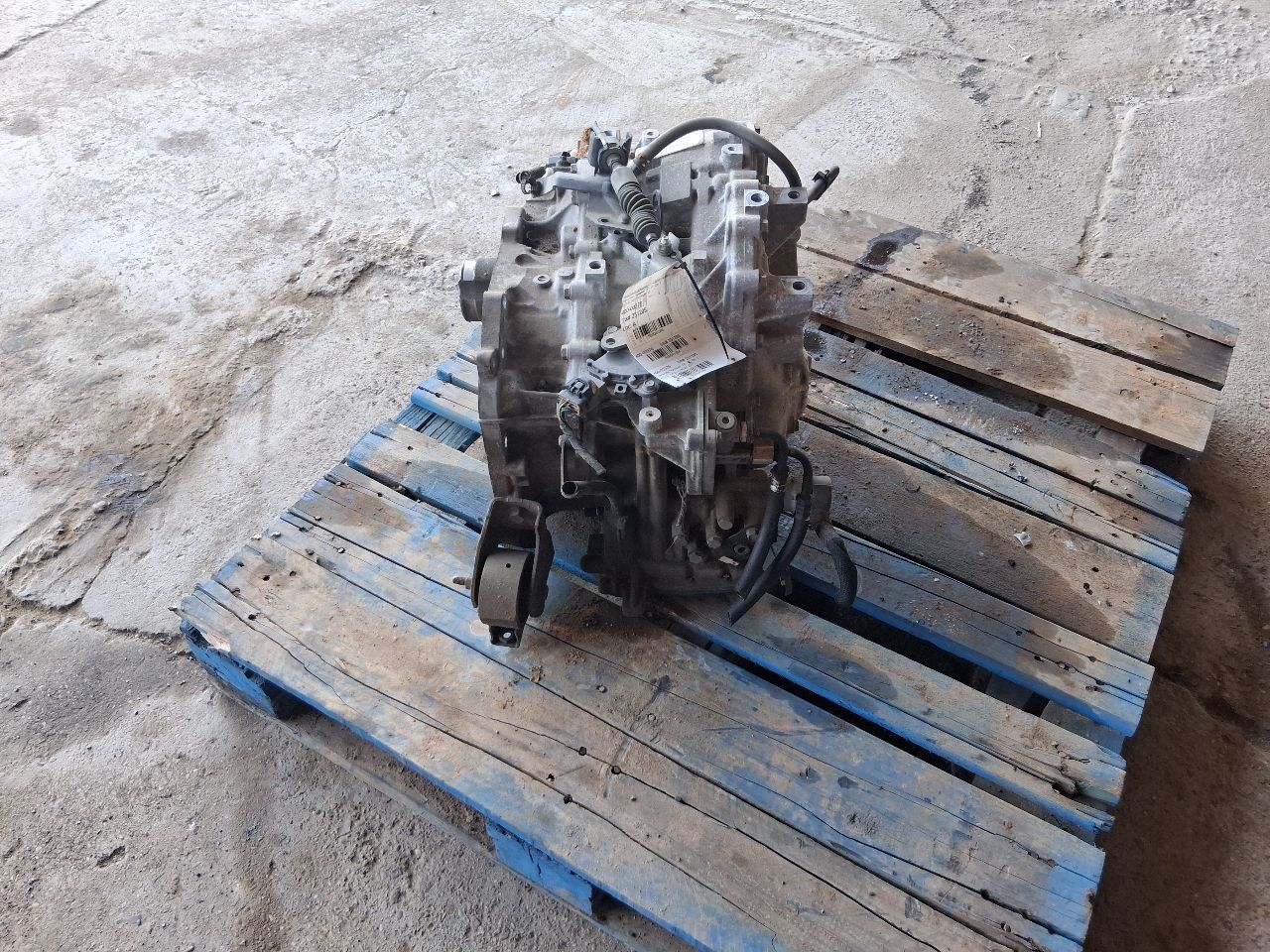 2008 2009 2010 Dodge Caliber, Jeep Compass, Jeep Patriot Transmission Transaxle Assembly AT CVT 2.0L FWD