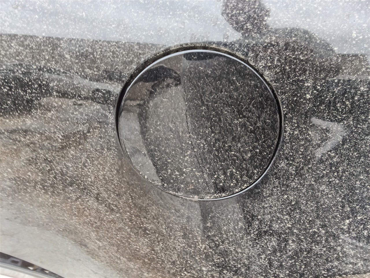 2012 Cadillac CTS Fuel Filler Gas Door Lid